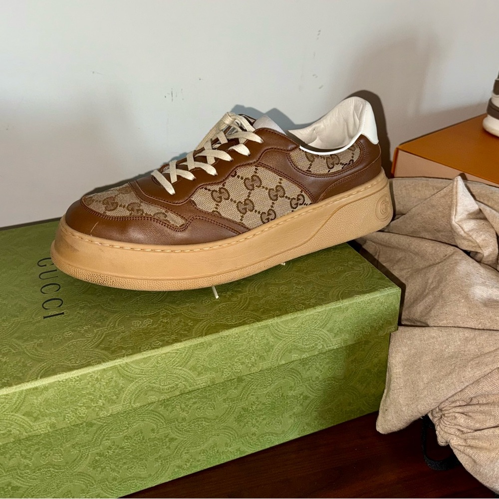 Gucci Men's Brown Sneakers
